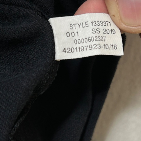 Under Armour brand 2A Shooting Hunting Women's Medium Performance Activewear - Picture 6 of 12